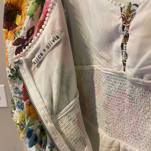 Alice + Olivia Floral Mini Dress – Size M - Picture 5 of 5